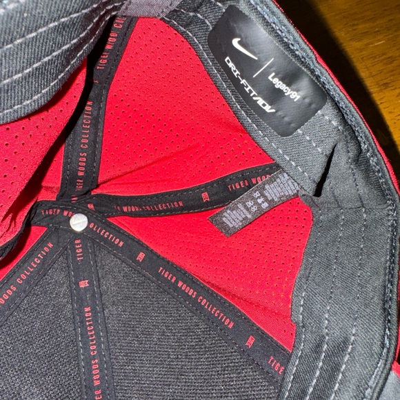 Nike Golf Tiger Woods Hat S/M Red Legacy 91 DH1344 687 Dri Fit Mesh NEW With Tag - Picture 8 of 8